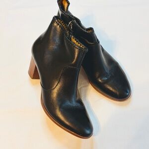 Jack Rogers Black Leather Heeled Boots